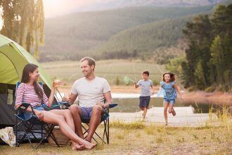 famille-en-camping