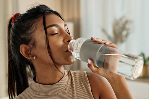 woman-hydration